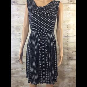 Enfocus Studio Flattering polka dot dress